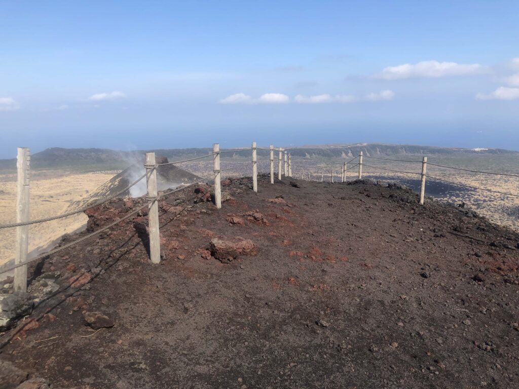 伊豆大島の三原山