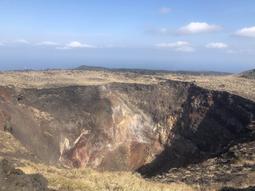 伊豆大島 三原山 火口